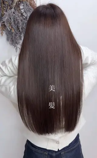 セミロング Charmant所属・Charmant シェルマンのヘアスタイル