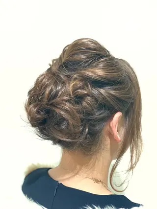 ヘアアレンジ 松吉 純平のヘアスタイル