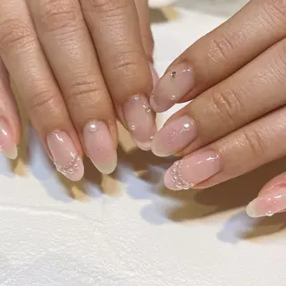 ネイル 鈴木 里奈のネイルデザイン