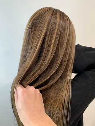 ロング カラー 大人ショート/ 高下将一のヘアスタイル