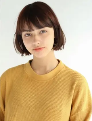 ショート カラー ボブ／レイヤー／艶 🦕risa  森下のヘアスタイル