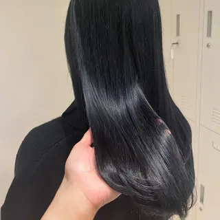 ロング SiLO yuri andoのヘアスタイル