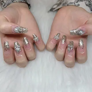 ロング HANA うるののネイルデザイン