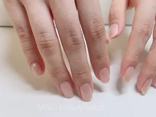 ネイル M&D BeautySalon銀座店所属・M&D 銀座店のネイルデザイン