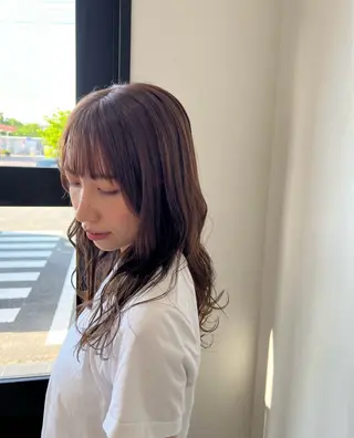 ロング カラー 髪質改善🦋山崎南乃 🪼透明感カラー✨️のヘアスタイル