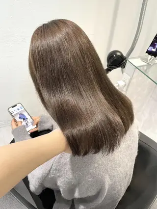 カラー 🥂UNITED公式 🥂横浜店🥂のヘアスタイル
