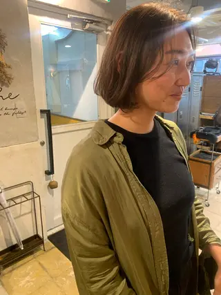 ミディアム カラー 落合 妙佳のヘアスタイル