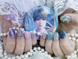ネイル りんか🪽 ワンホンネイル🍬のネイルデザイン