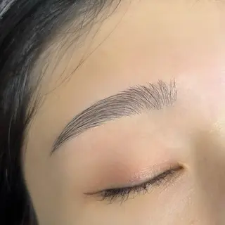 アイブロウ トレンド眉&まつ毛 /akaneの眉毛・アイブロウイメージ