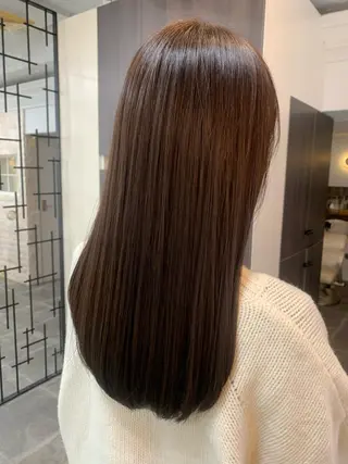 ロング カラー 平 ちひろのヘアスタイル