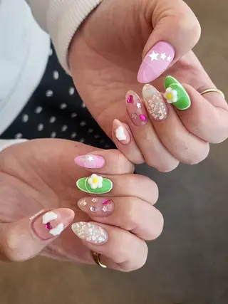 ネイル 3dパーツ/流行り 👧shushu❤️のネイルデザイン