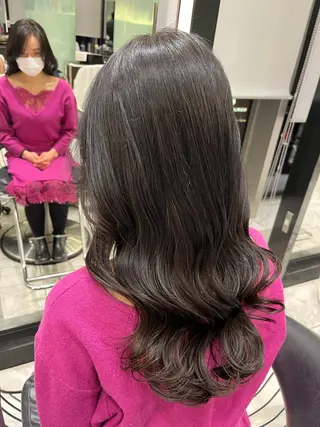 ロング パーマ 波巻きウェーブ 韓国風パーマ 纐纈のヘアスタイル