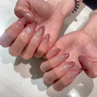 ネイル eyelash &nail SieG所属・SieG moeのネイルデザイン