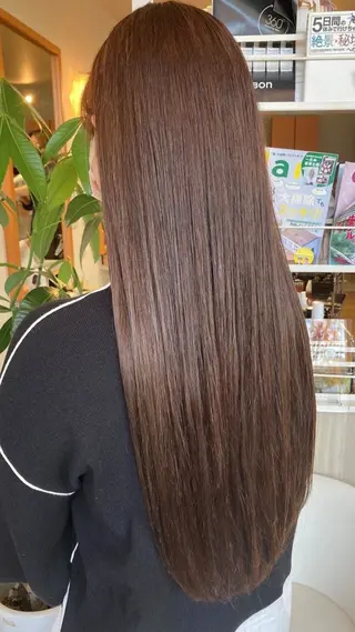 ロング 佐藤 帆春のヘアスタイル