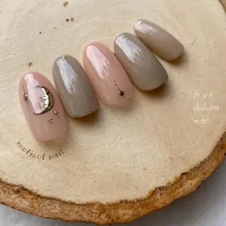 ネイル mofmofnail 🌿shimizuのネイルデザイン