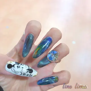 ロング リノ  リマのネイルデザイン