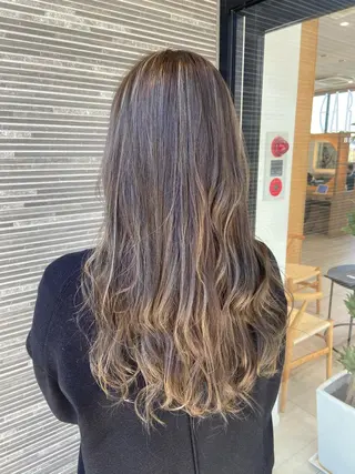 ロング カラー stylist 🌼 SHIONのヘアスタイル