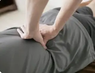 こり解消オイルリンパ ムーンリズムのエステ・リラクイメージ