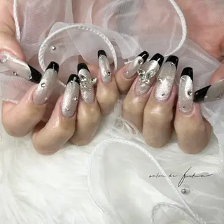 ネイル Rio 𓍼のネイルデザイン