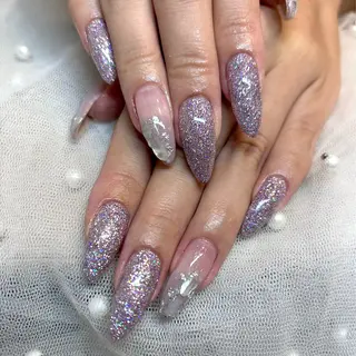 ネイル 鈴木 みのりのネイルデザイン