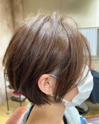 ショート antica YOSHIのヘアスタイル