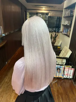 ロング カラー selene officialのヘアスタイル