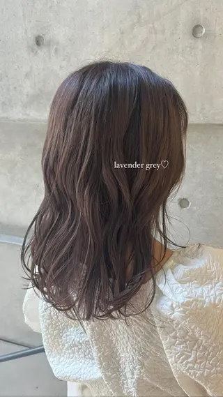 ロング カラー 光本 杏のヘアスタイル