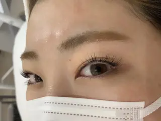 マツエク・マツパ Akari🖤 韓国アイドルまつぱのマツエク・マツパデザイン