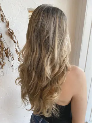 ロング カラー パーマ 美容室 ソンリエのヘアスタイル