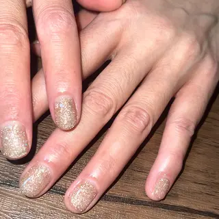ネイル HENRIETTA NAILSALONのネイルデザイン