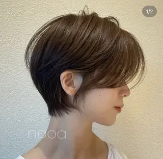 ショート 加藤木麻彩 NEROのヘアスタイル