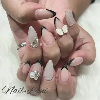 ネイル KOMINE SAAYAのネイルデザイン