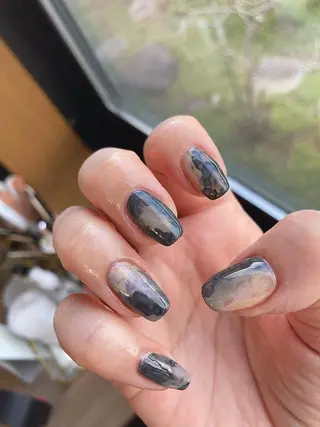 ネイル 𝐴𝑁𝑈𝐸 深爪育成専門サロンのネイルデザイン