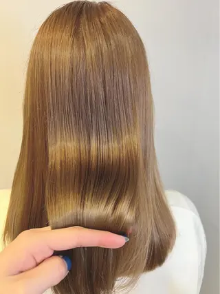 ロング 宮原 佳苗のヘアスタイル