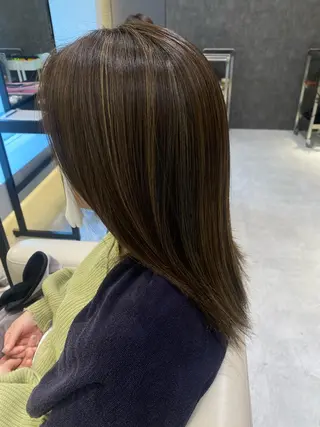セミロング カラー コルソケーツー　梅田茶屋町(corso k-two)所属・三村 さゆみのヘアスタイル