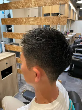 ショート メンズ smilehair国分寺店所属・💈barber 中根 龍星のヘアスタイル