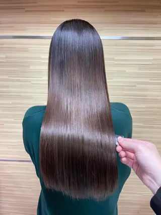 ロング パーマ 髪質改善/縮毛矯正 /ブリーチ矯正/岡部のヘアスタイル