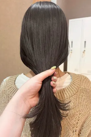 セミロング 似合わせ/透明感 /レイヤー/りほ🤍のヘアスタイル