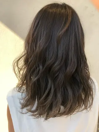 カラー eclat suzumiのヘアスタイル