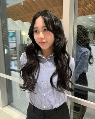 ロング カラー LOREN ao所属・名古屋透明感カラー /LOREN RIOのヘアスタイル