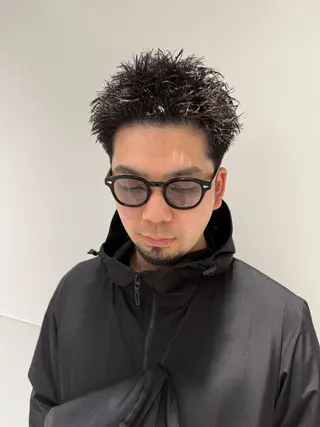 ショート パーマ Rem所属・メンズ特化 代表　岡　大斗のヘアスタイル