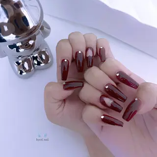 ネイル byeol  nail (ビョルネイル)所属・🌧byeol nail🤍のネイルデザイン