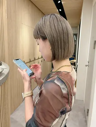 ショート カラー 浦和Lond 山本賢人のヘアスタイル