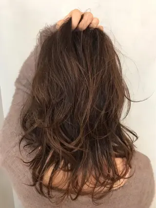 セミロング カラー L’atelier BROCANTE (ラトリエ ブロカント)所属・BROCANTE立川 karasawa.nのヘアスタイル