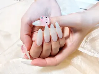 ネイル ＤI'A ネイルサロンのネイルデザイン