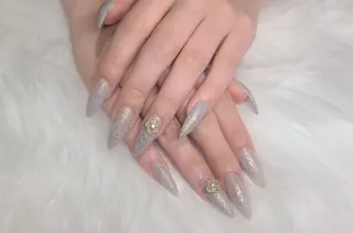 ネイル Ravissy Nailのネイルデザイン
