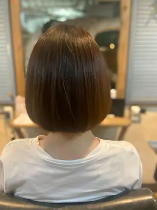 ミディアム カラー 🫧縮毛矯正特化🫧 クシビキマユノ🐣のヘアスタイル