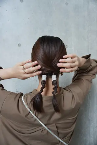 ロング 🫧オリーブカラー/ 酸性縮毛矯正銀座🫧のヘアスタイル