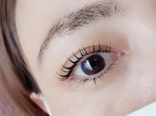 マツエク・マツパ shalm hair lounge所属・風間 莉緒のマツエク・マツパデザイン