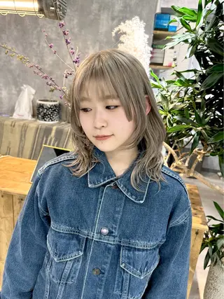 ミディアム カラー 【.ico】心斎橋 飛田ゆうきのヘアスタイル